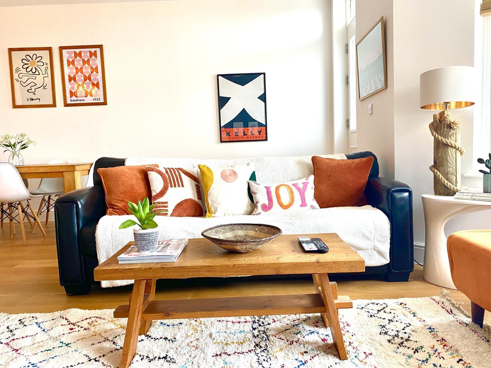וורטינג Stunning 2 Bed Apartment Sea Views And Parking מראה חיצוני תמונה